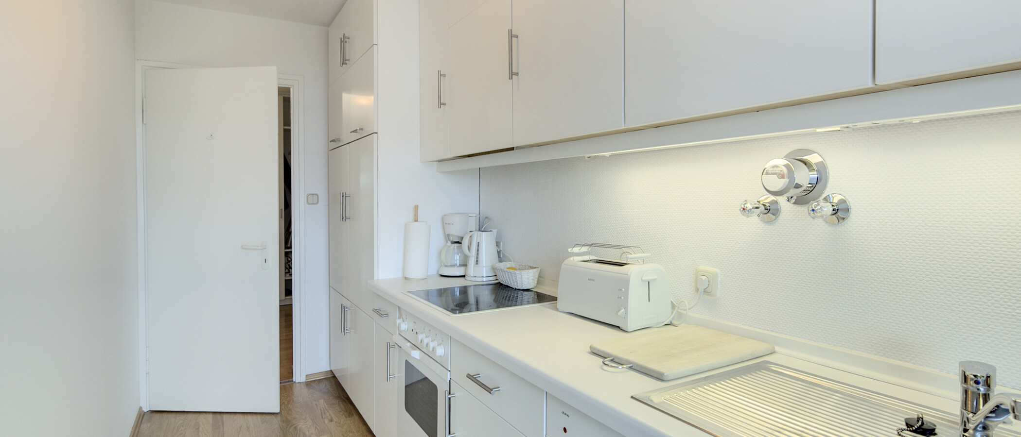 квартира München Schwabing-Nord (zw. Belgrad- & Leopoldstraße) 02 кухня 1541