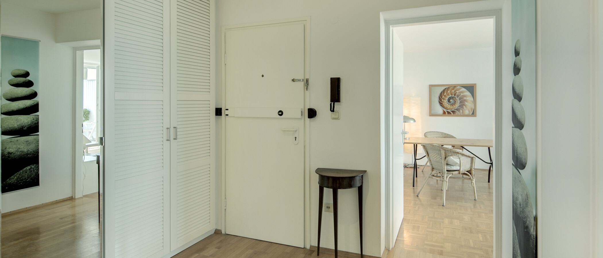 квартира München Schwabing-Nord (zw. Belgrad- & Leopoldstraße) 03 коридор 1541
