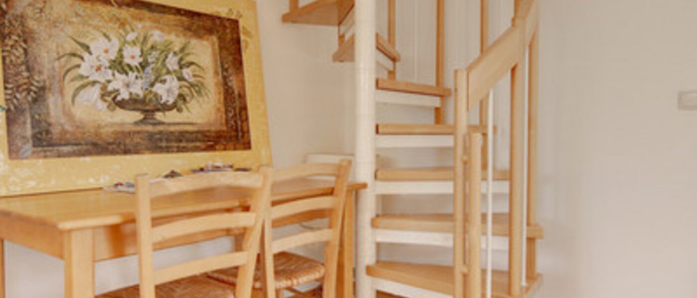 двухэтажная квартира München Waldtrudering 03 коридор 1557