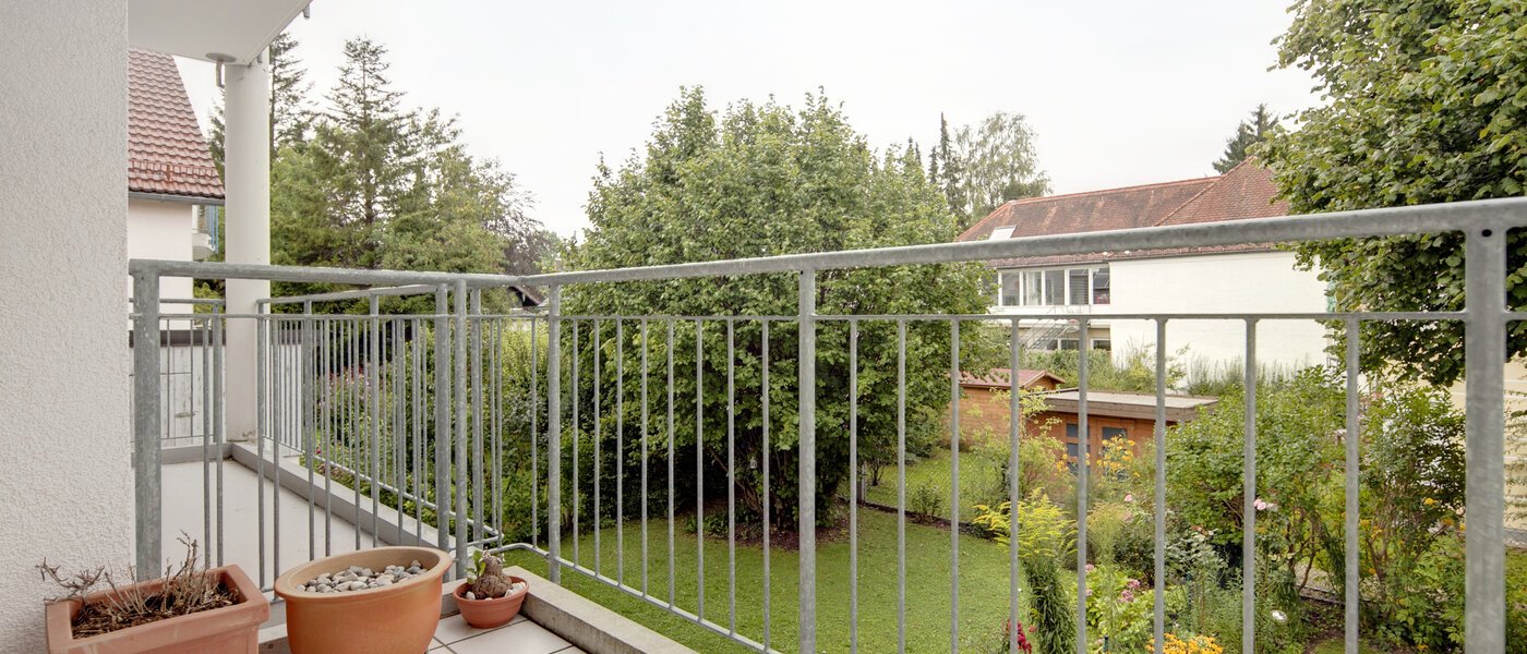 двухэтажная квартира München Waldtrudering 01 балкон 1557