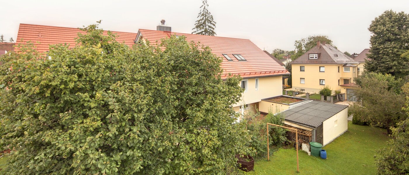 двухэтажная квартира München Waldtrudering 03 вид из окна 1557