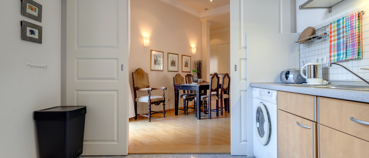 квартира München Gärtnerplatzviertel 03 кухня 1590