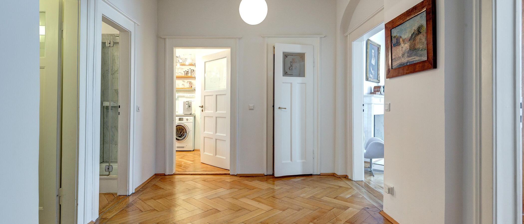 квартира München Schwabing (links der Leopoldstraße) 03 коридор 1624