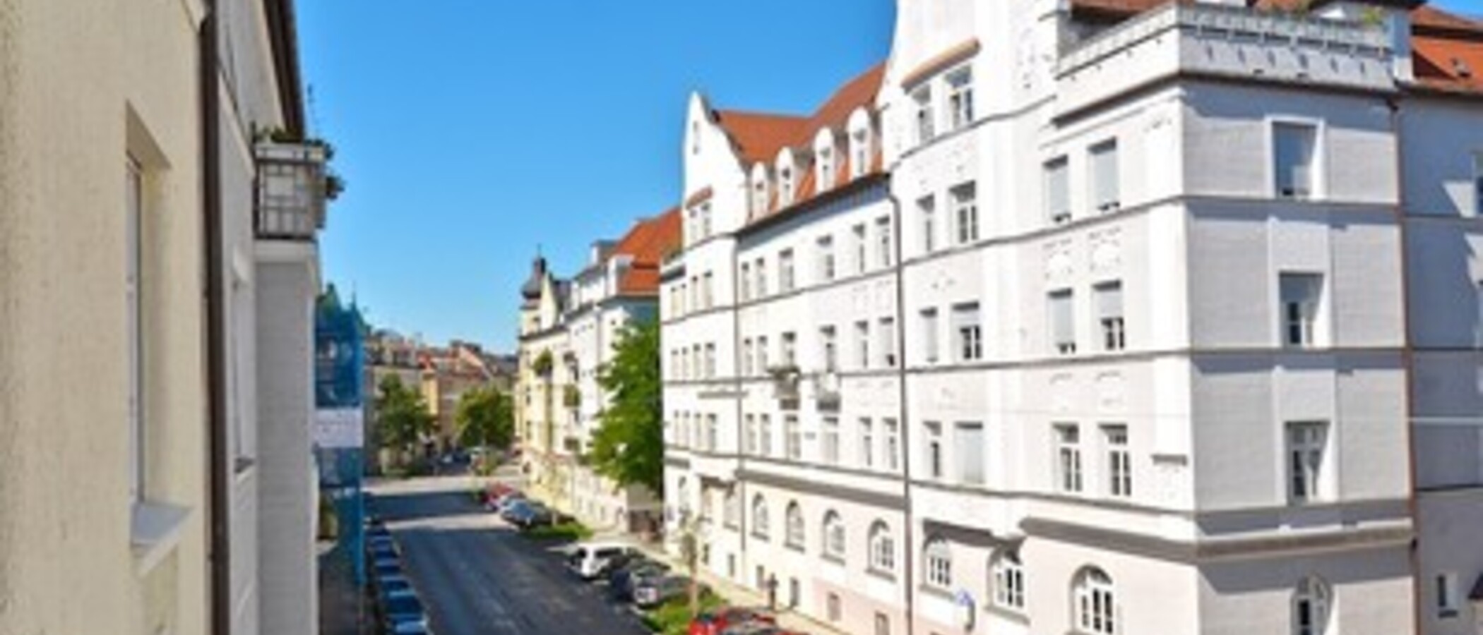 квартира München Schwabing (links der Leopoldstraße) 03 вид из окна 1624