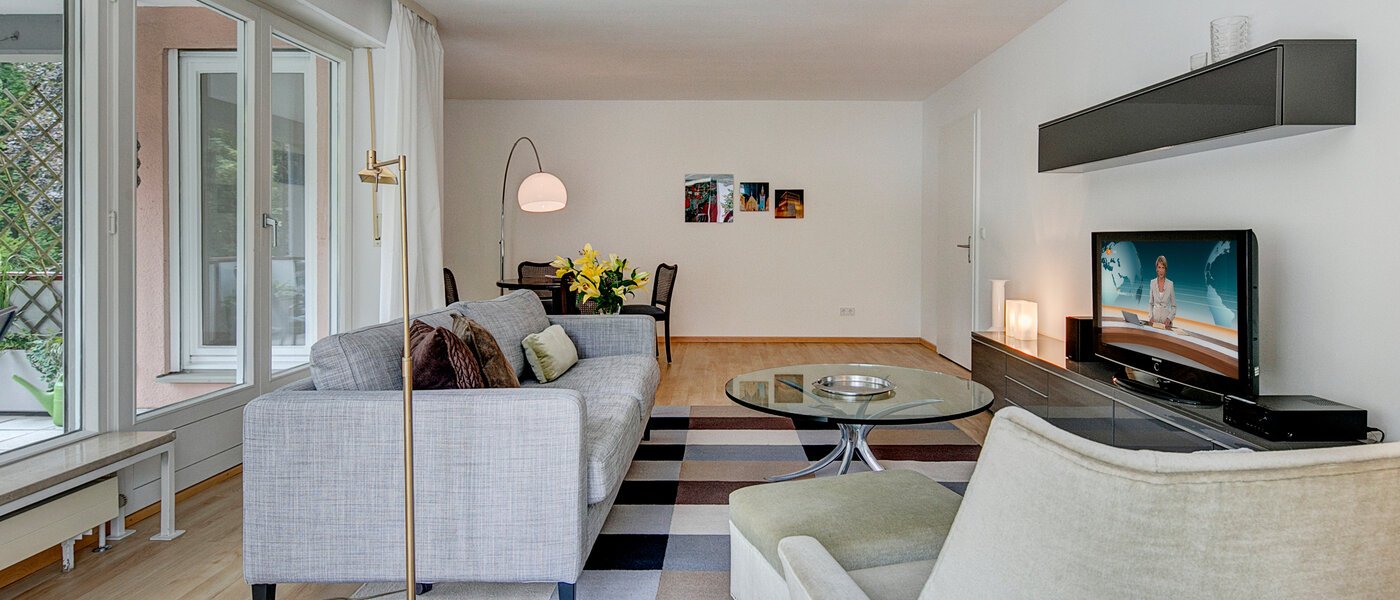 квартира München Altbogenhausen 04 гостиная 1627