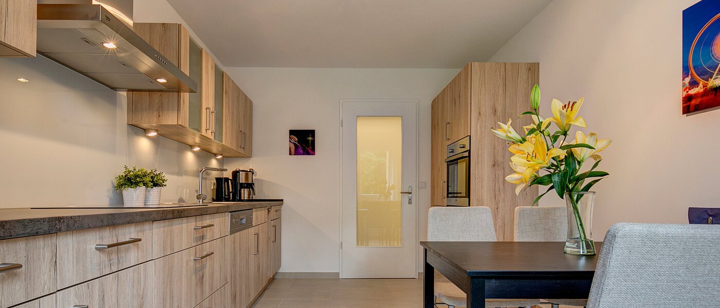 квартира München Altbogenhausen 04 кухня 1627