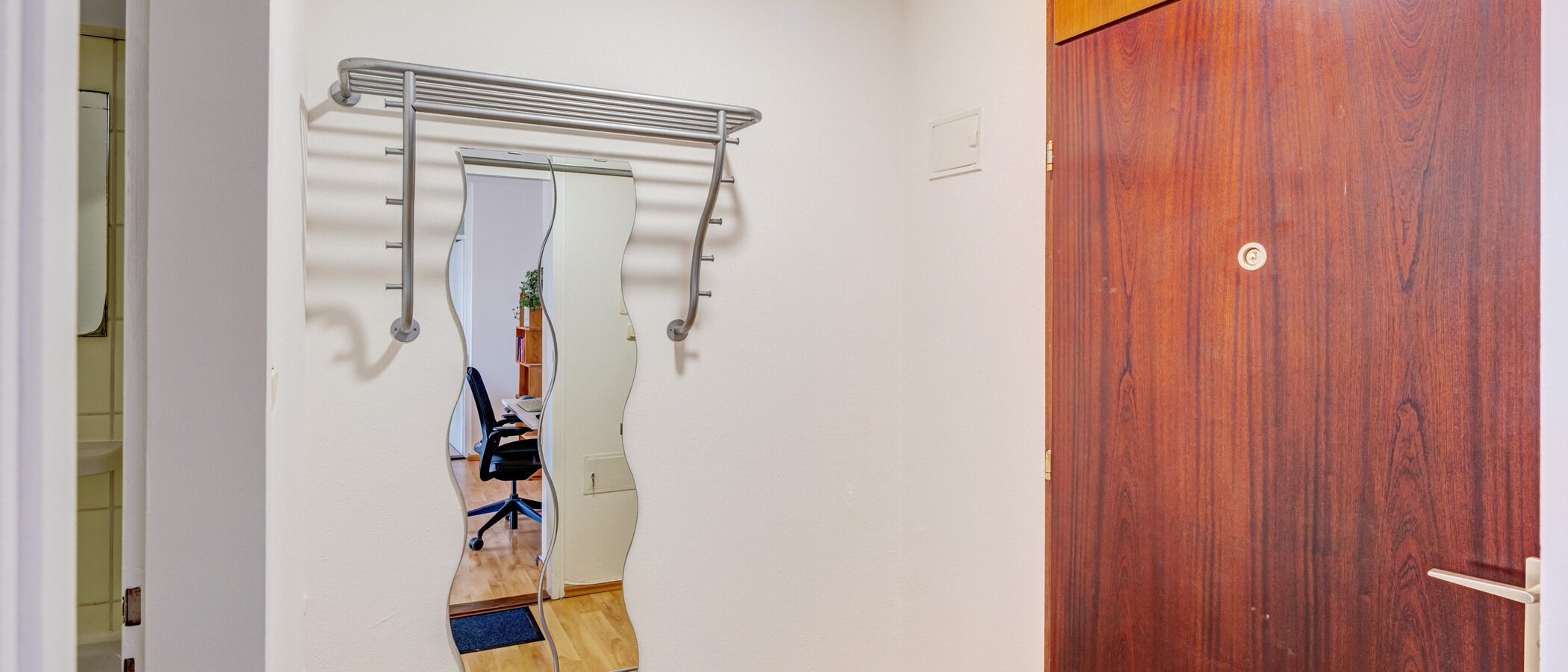 квартира München Schwabing-West 01 коридор 1632