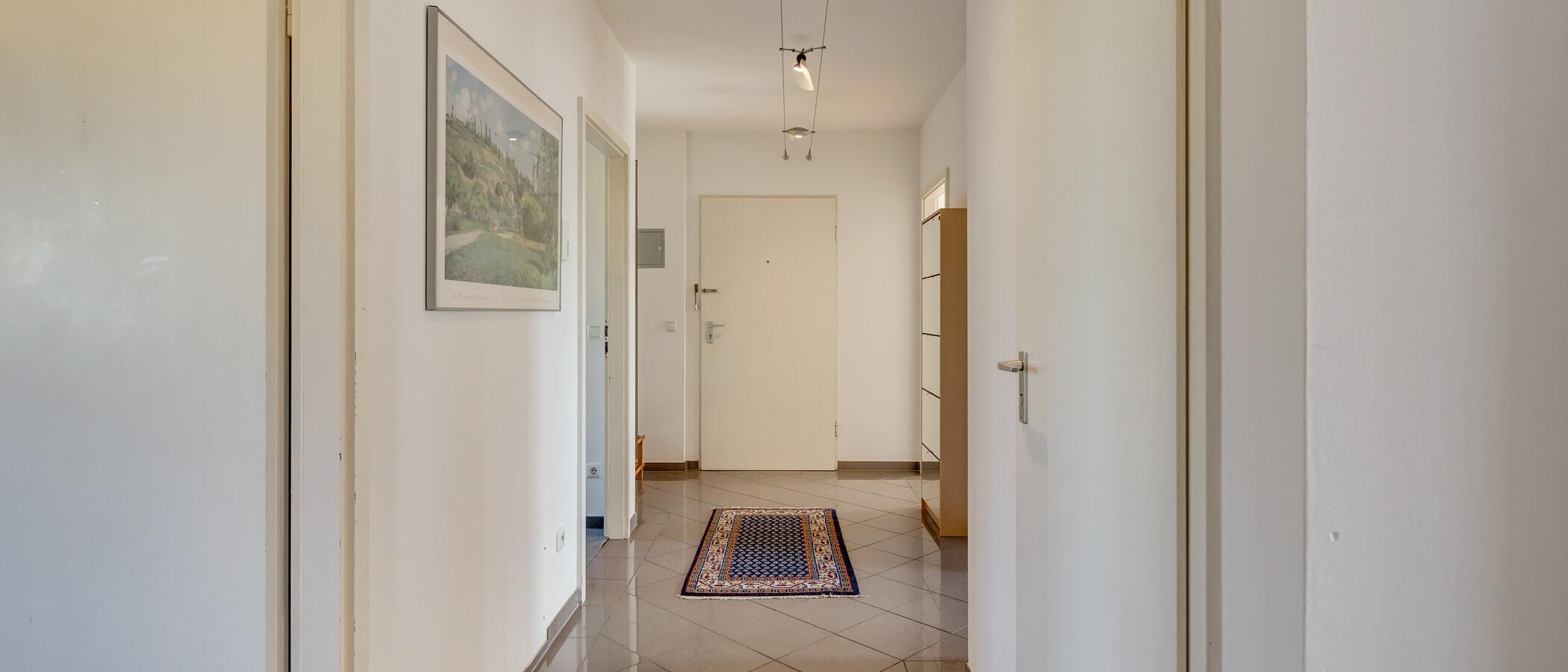мансардная квартира München Johanneskirchen 02 коридор 164