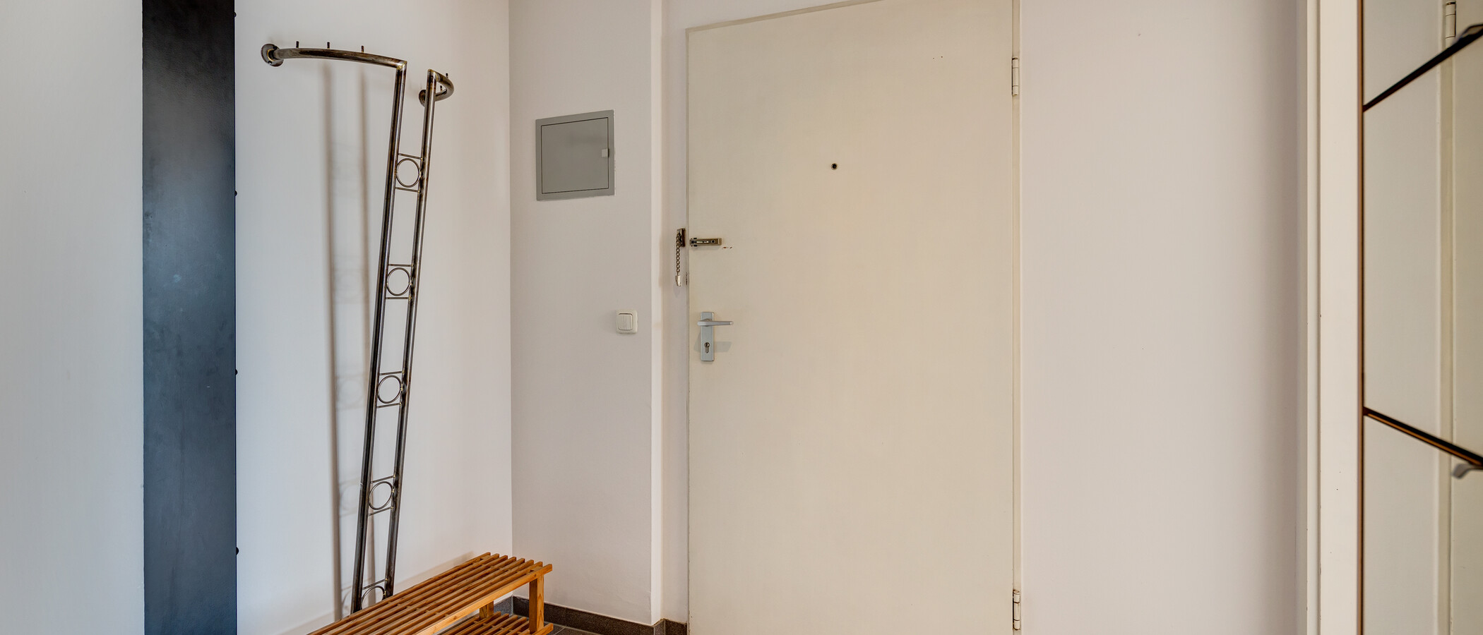 мансардная квартира München Johanneskirchen 03 коридор 164