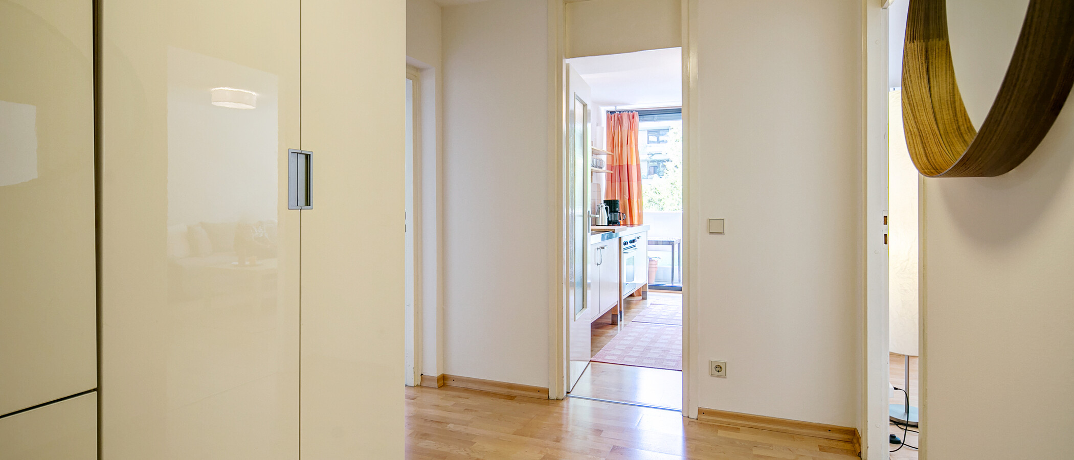 квартира München Schwabing-Nord (zw. Belgrad- & Leopoldstraße) 04 коридор 1675