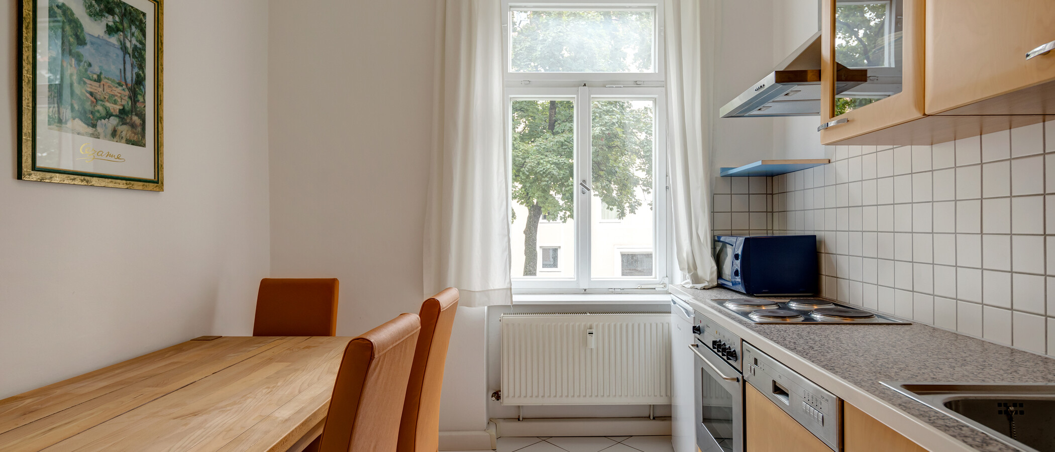 квартира München Schwabing (links der Leopoldstraße) 01 кухня 1680