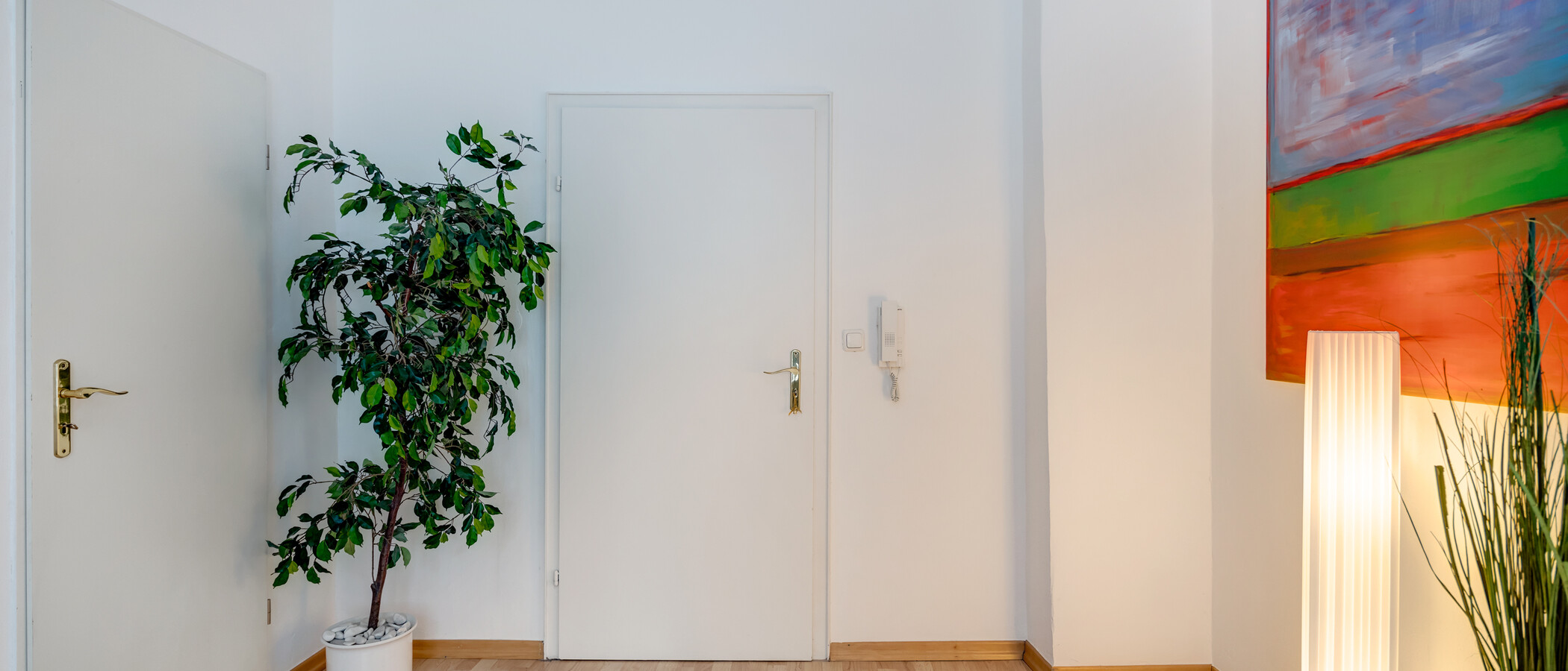 квартира München Schwabing (links der Leopoldstraße) 01 коридор 1680