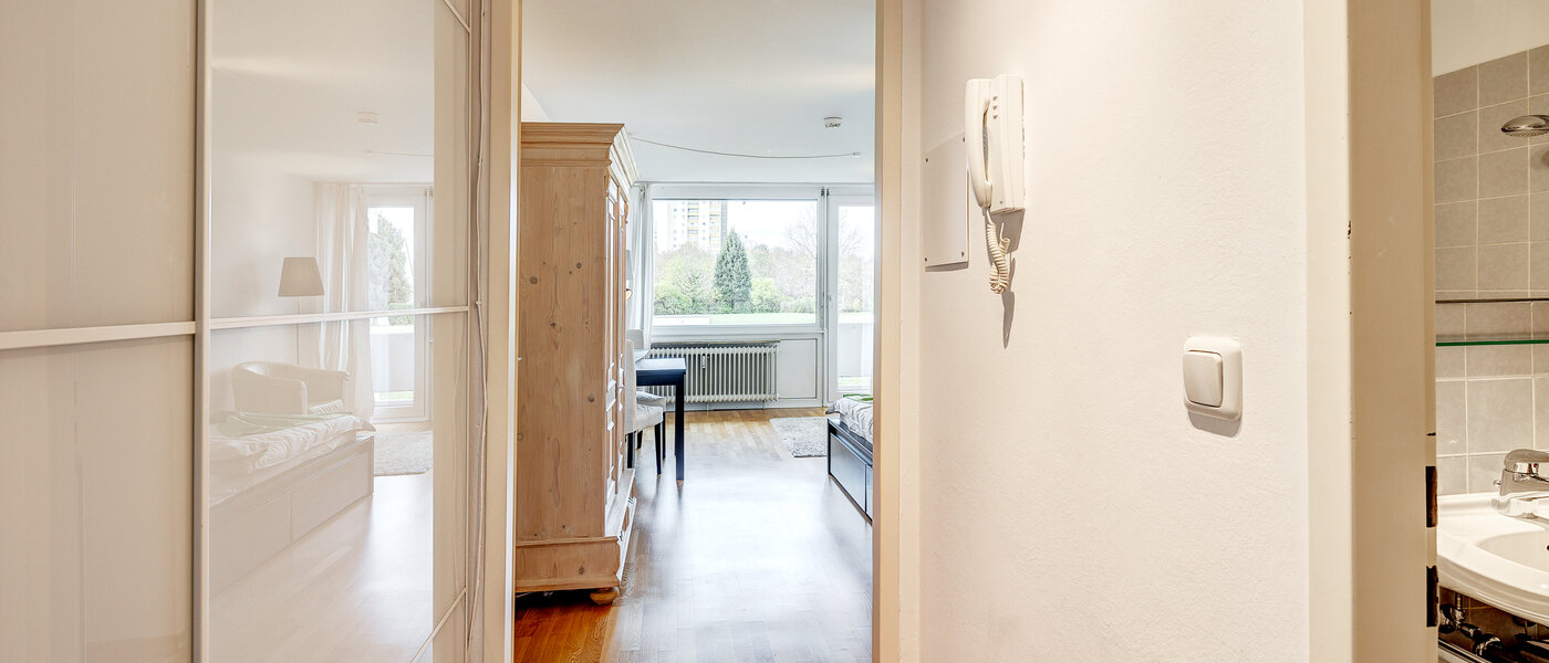 квартира München Lerchenau 01 коридор 1729