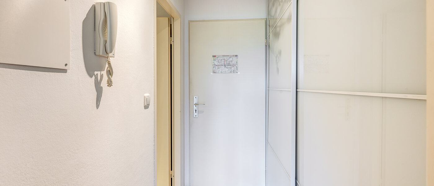 квартира München Lerchenau 02 коридор 1729