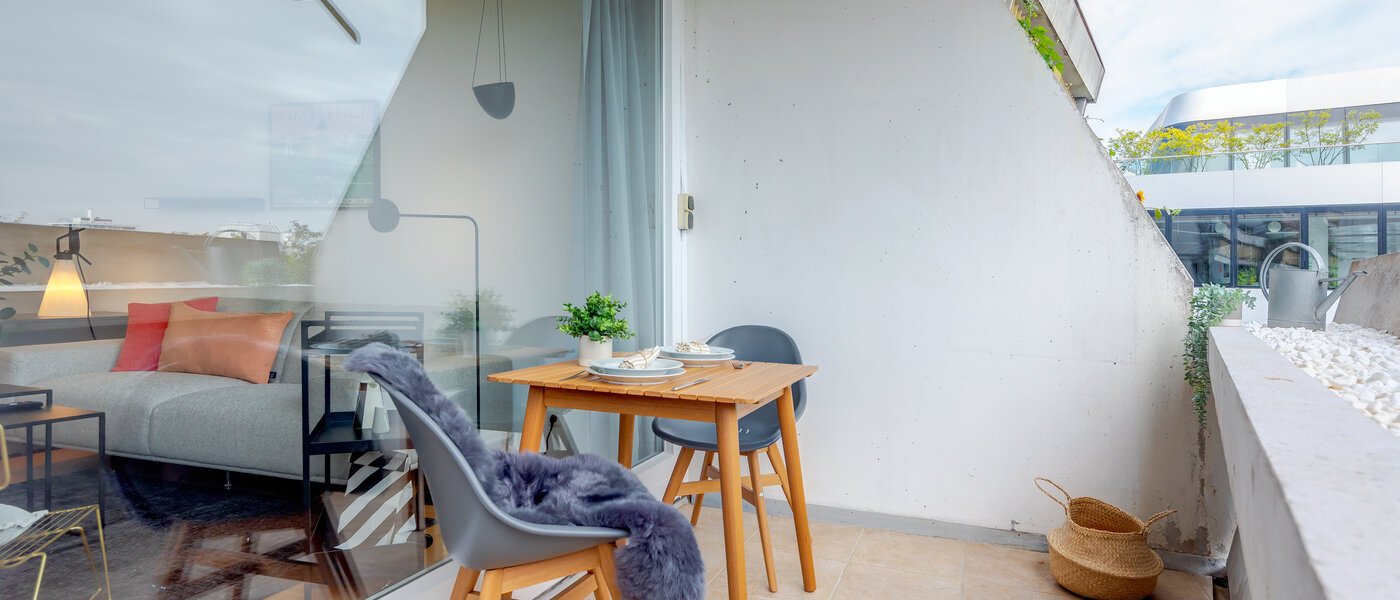 квартира München Schwabing-Nord (zw. Leopoldstraße & Englischen Garten) 02 балкон 1739