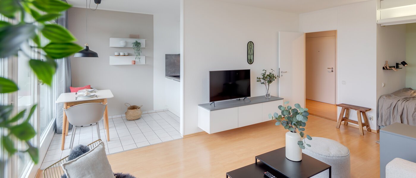 квартира München Schwabing-Nord (zw. Leopoldstraße & Englischen Garten) 04 жилое пространство 1739