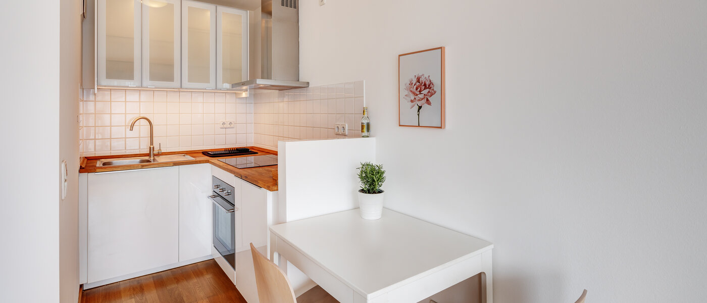 квартира München Schwabing (rechts der Leopoldstraße) 03 кухня 1782