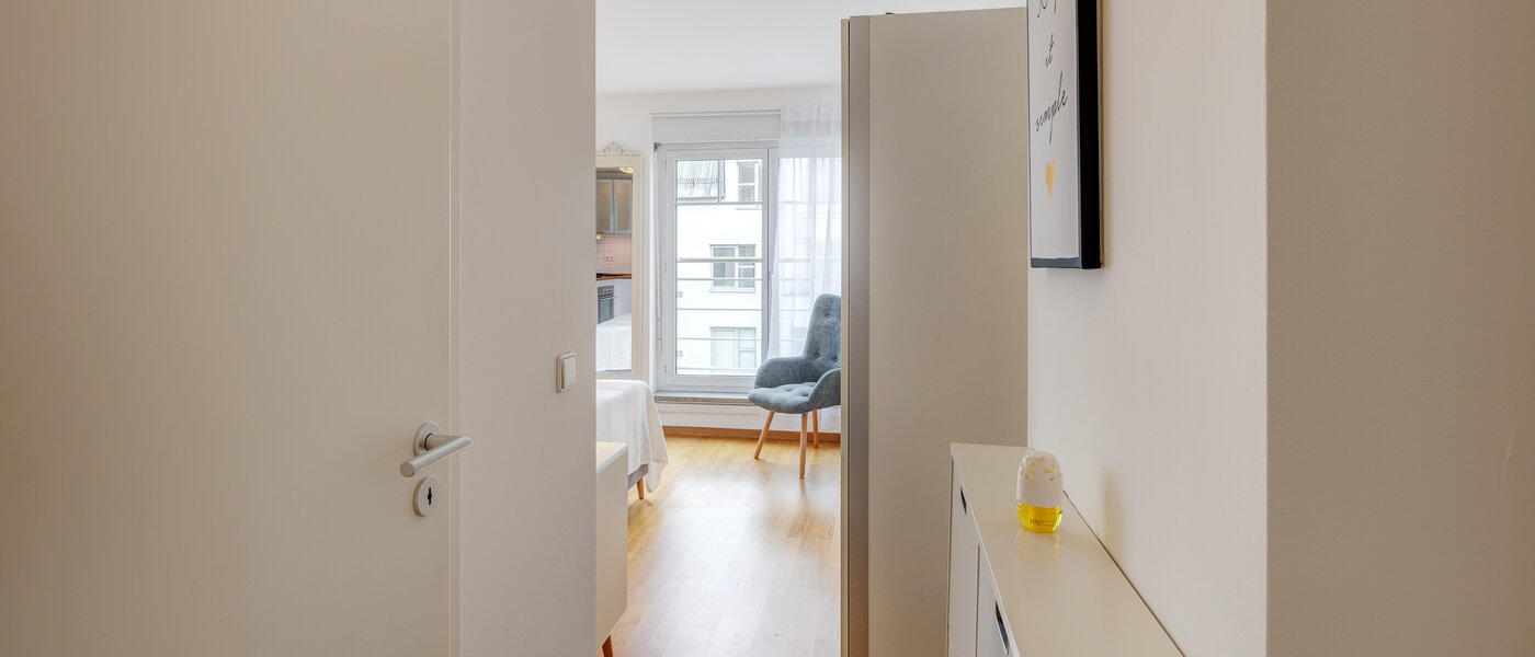 квартира München Schwabing (rechts der Leopoldstraße) 02 коридор 1782