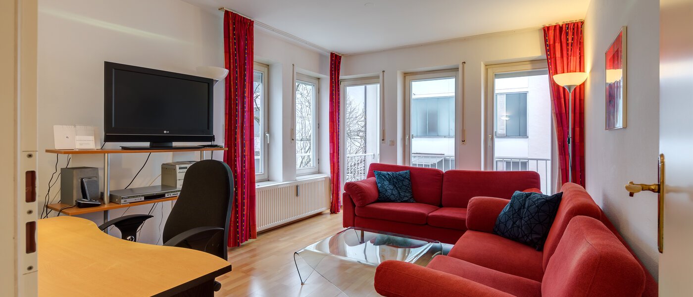 квартира München Berg am Laim 01 гостиная 1827