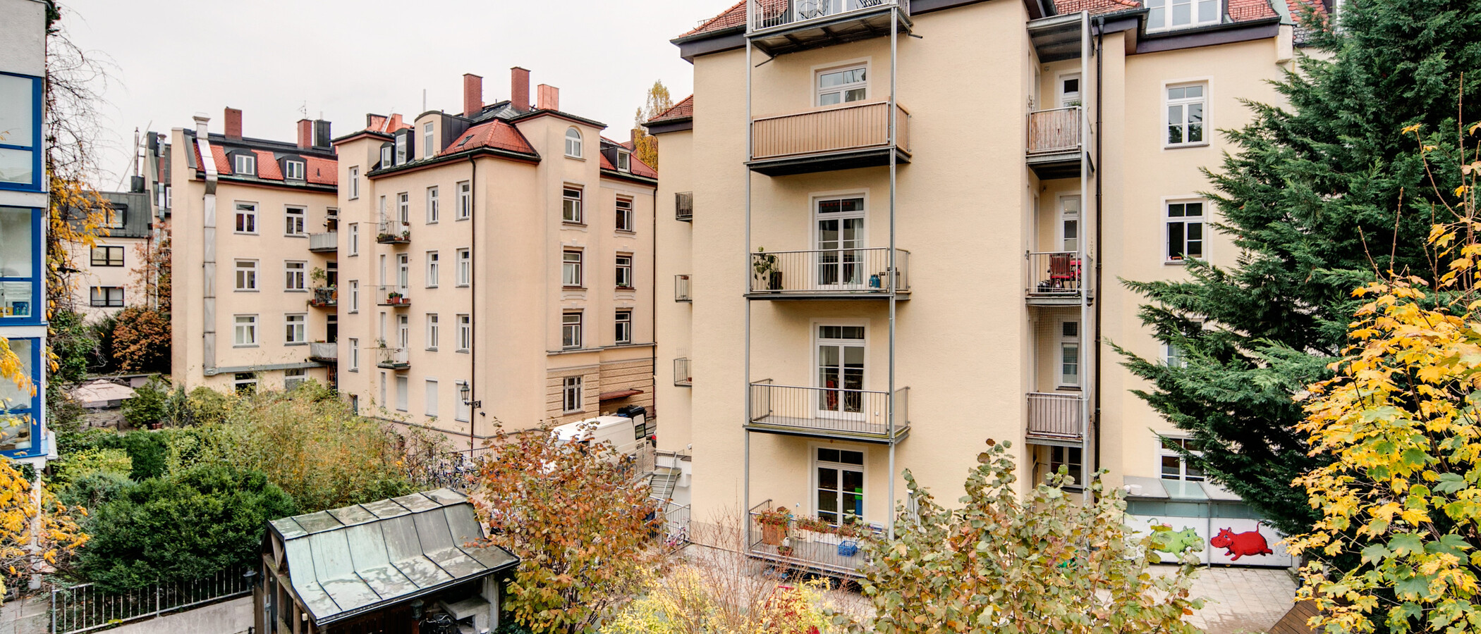 квартира München Schwabing (rechts der Leopoldstraße) 02 вид из окна 1976