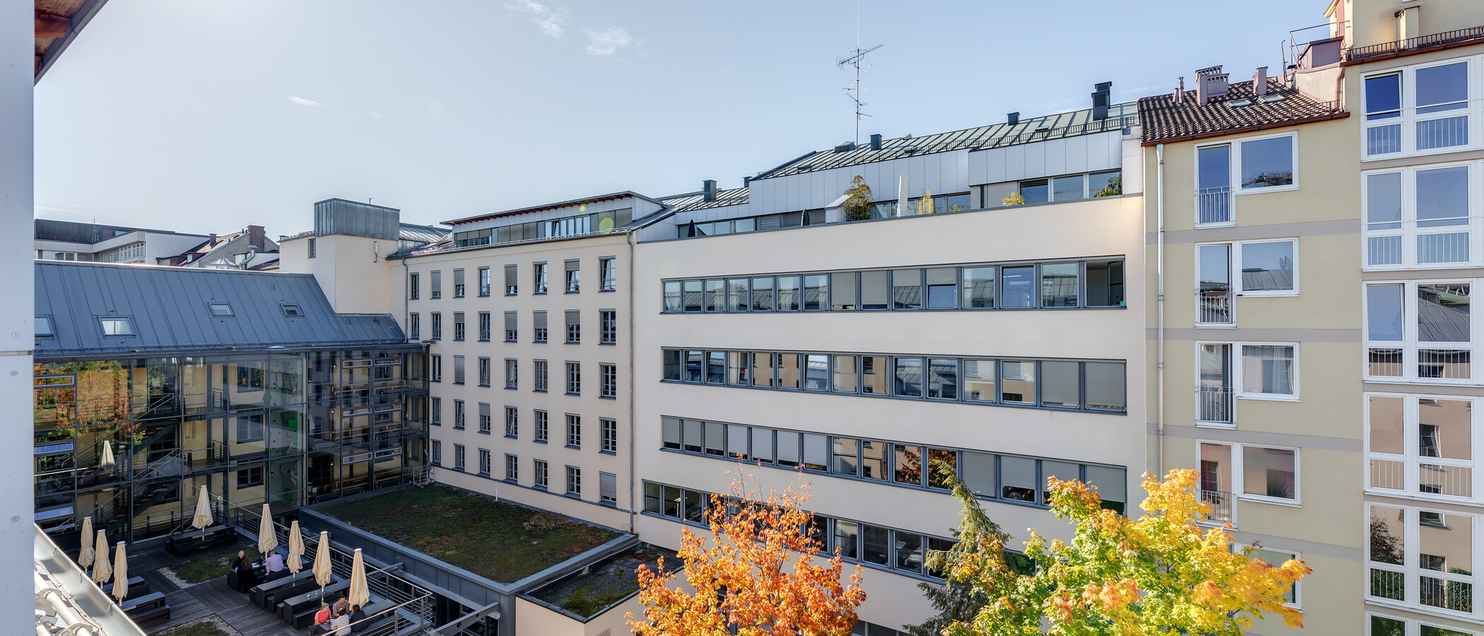 мансардная квартира München Maxvorstadt - Museumsviertel 01 вид из окна 2