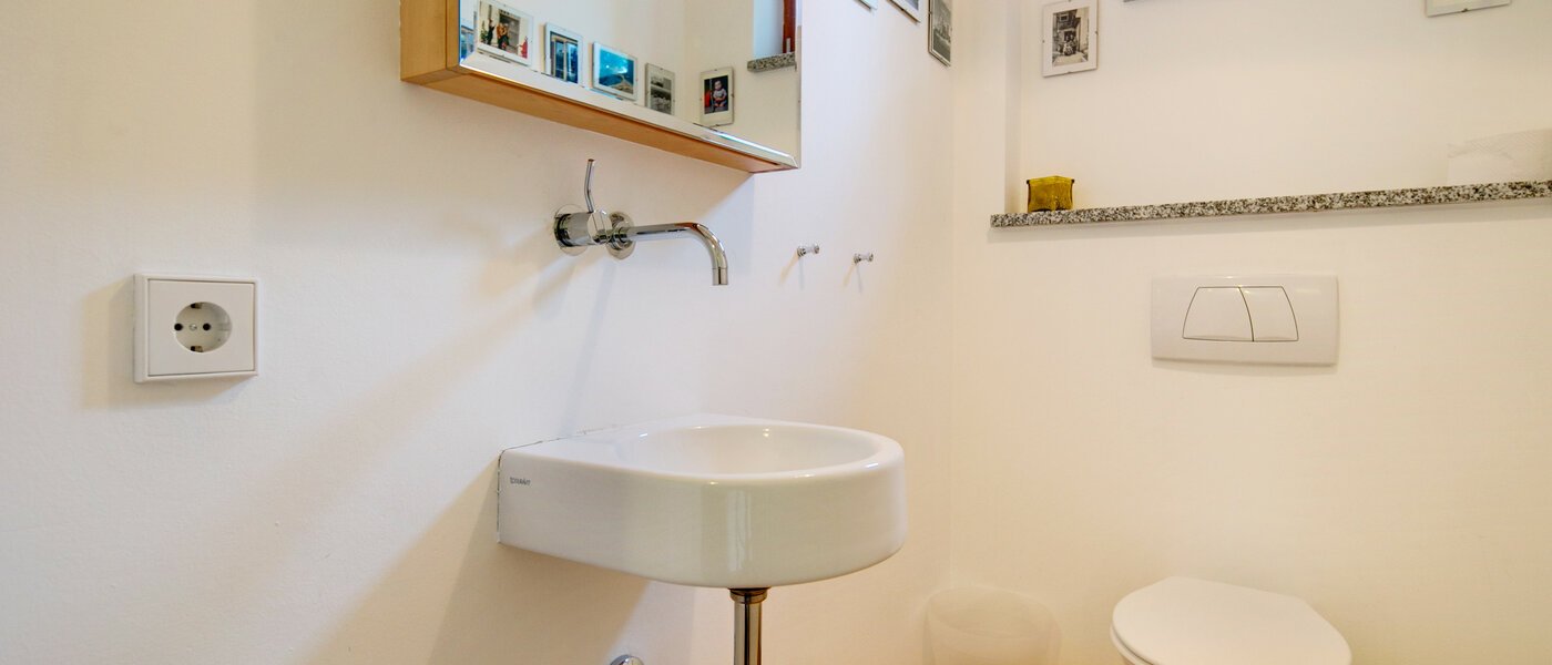 квартира München Großhadern 01 отдельный туалет 2051