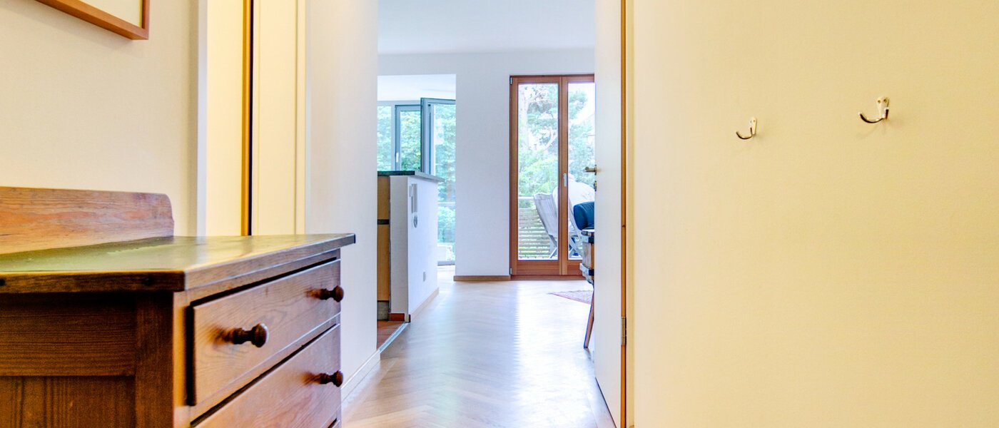 квартира München Großhadern 02 коридор 2051