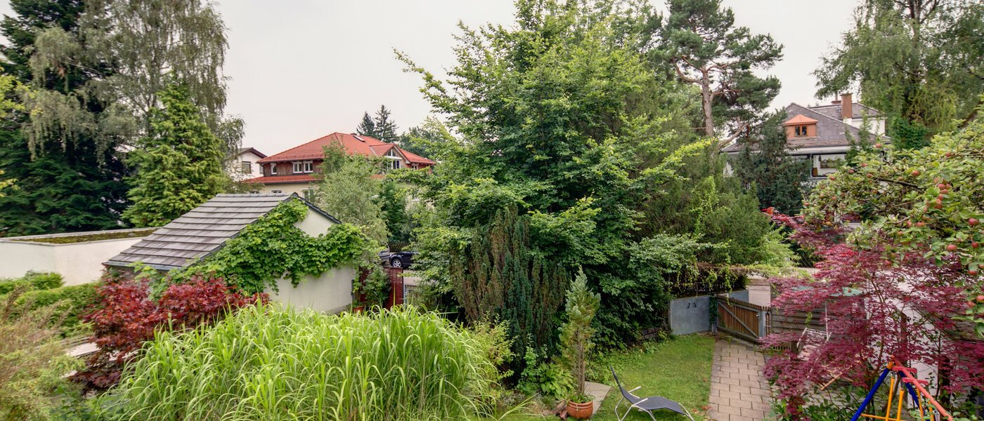 квартира München Großhadern 01 вид из окна 2051