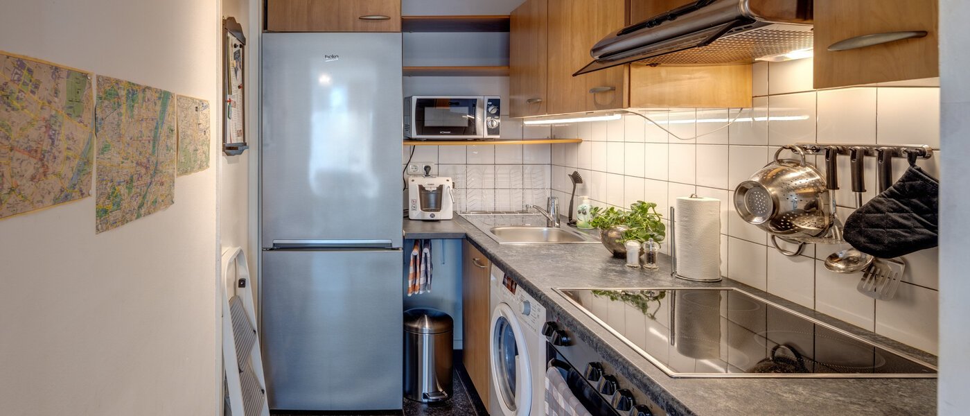 квартира München Cosimapark 01 кухня 2145