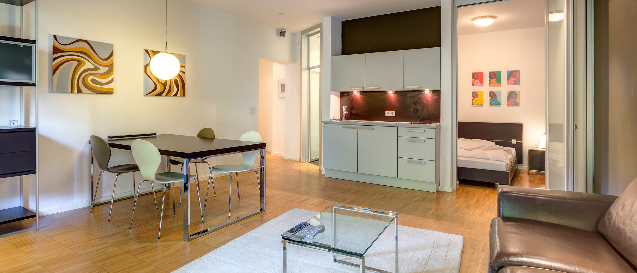 квартира München Maxvorstadt - Universitätsviertel 04 гостиная 2228