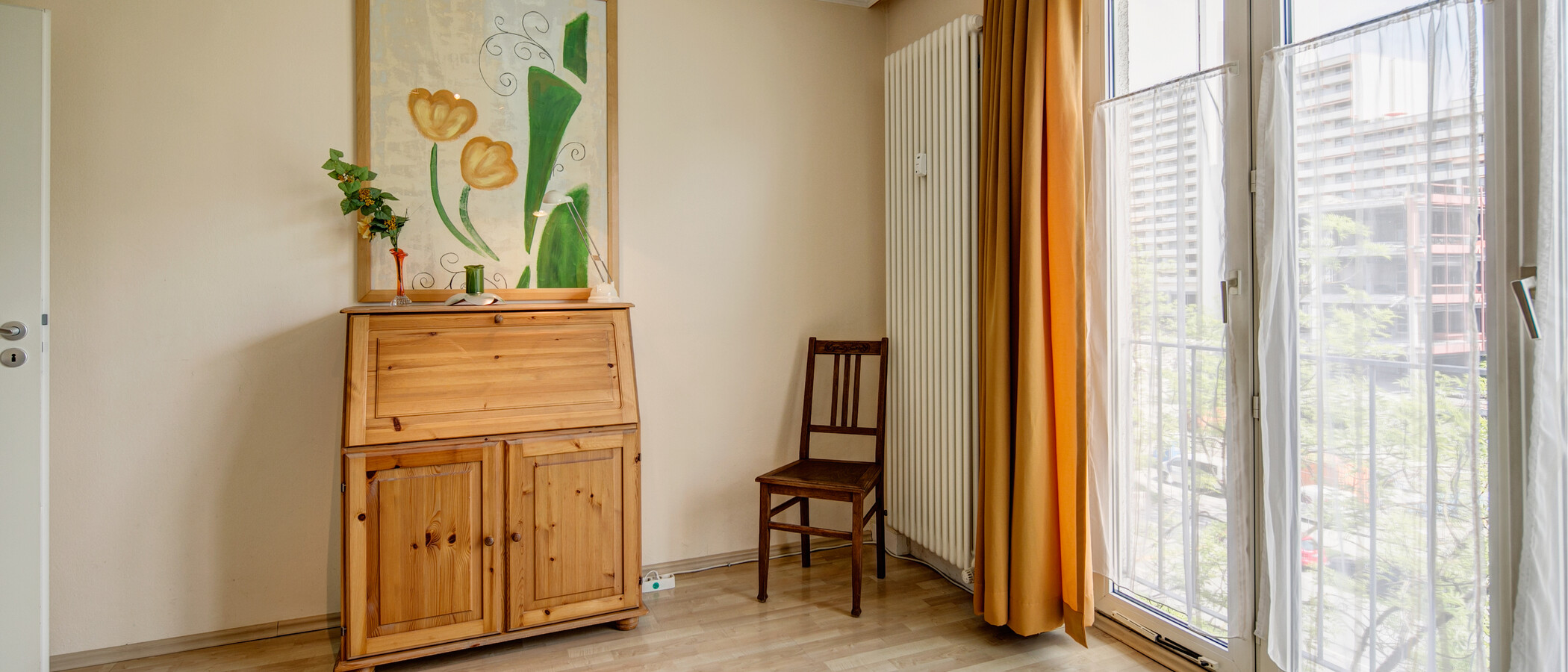 квартира München Schwabing (links der Leopoldstraße) 04 гостиная 2236