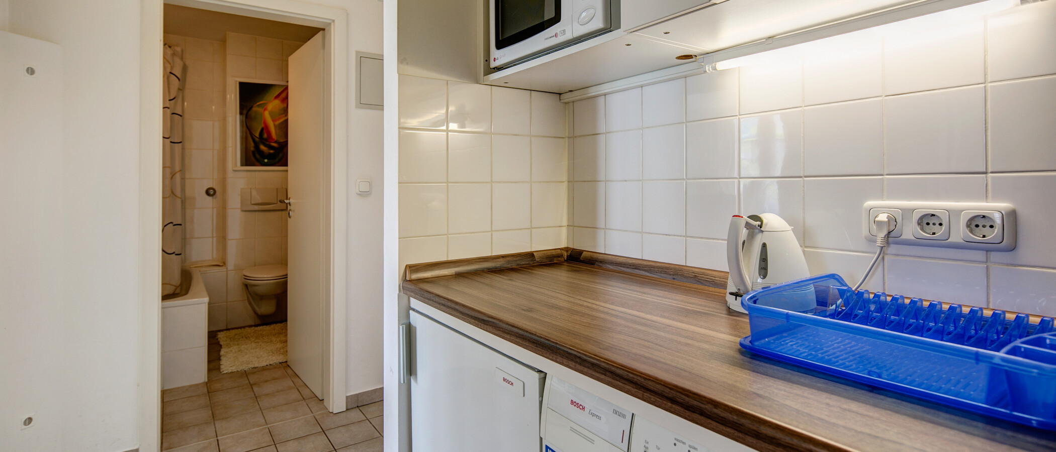 квартира München Schwabing (links der Leopoldstraße) 03 кухня 2236
