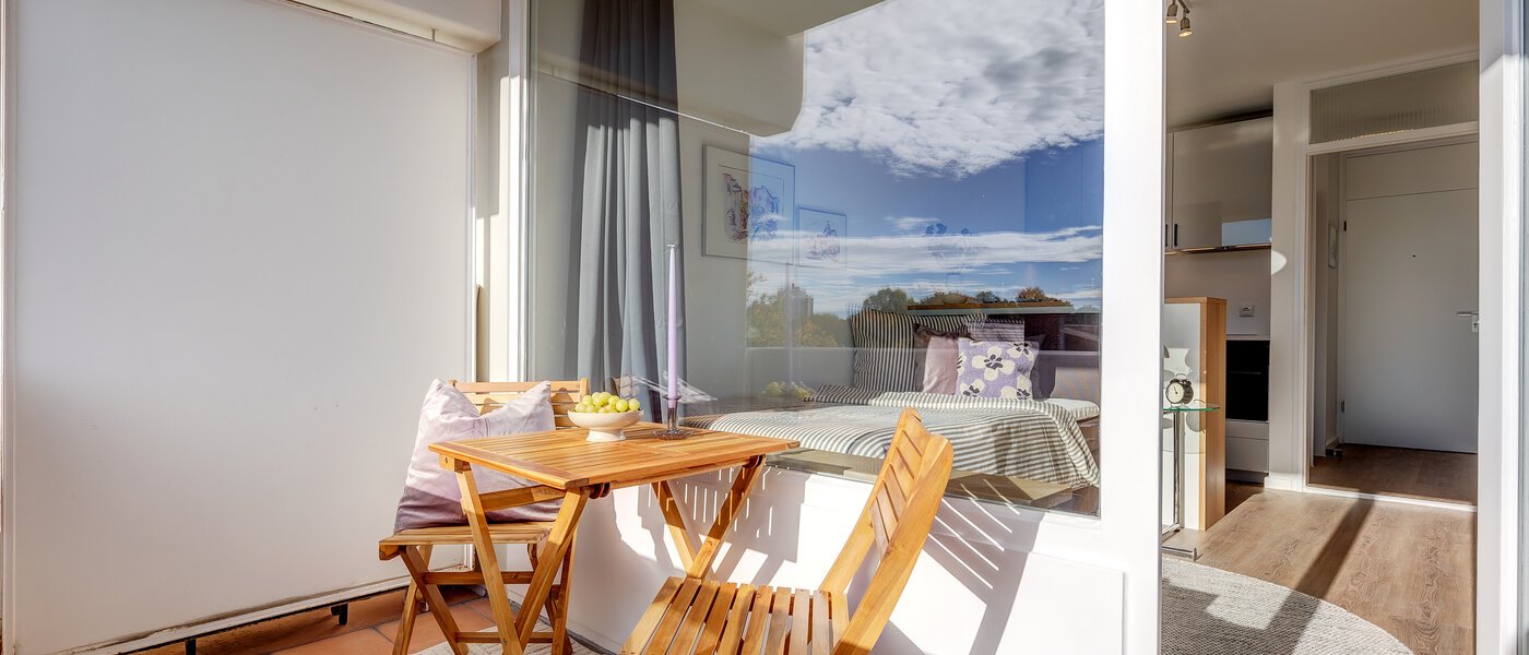 квартира München Schwabing-Nord (zw. Leopoldstraße & Englischen Garten) 01 балкон 2242