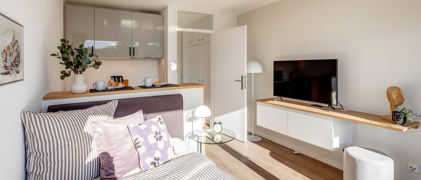 квартира München Schwabing-Nord (zw. Leopoldstraße & Englischen Garten) 02 жилое пространство 2242