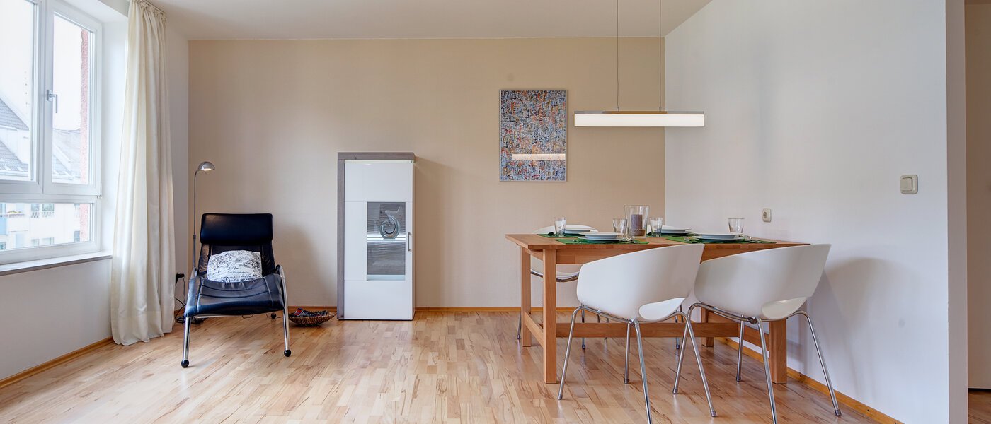 квартира München Maxvorstadt - Museumsviertel 03 жилое пространство 2248