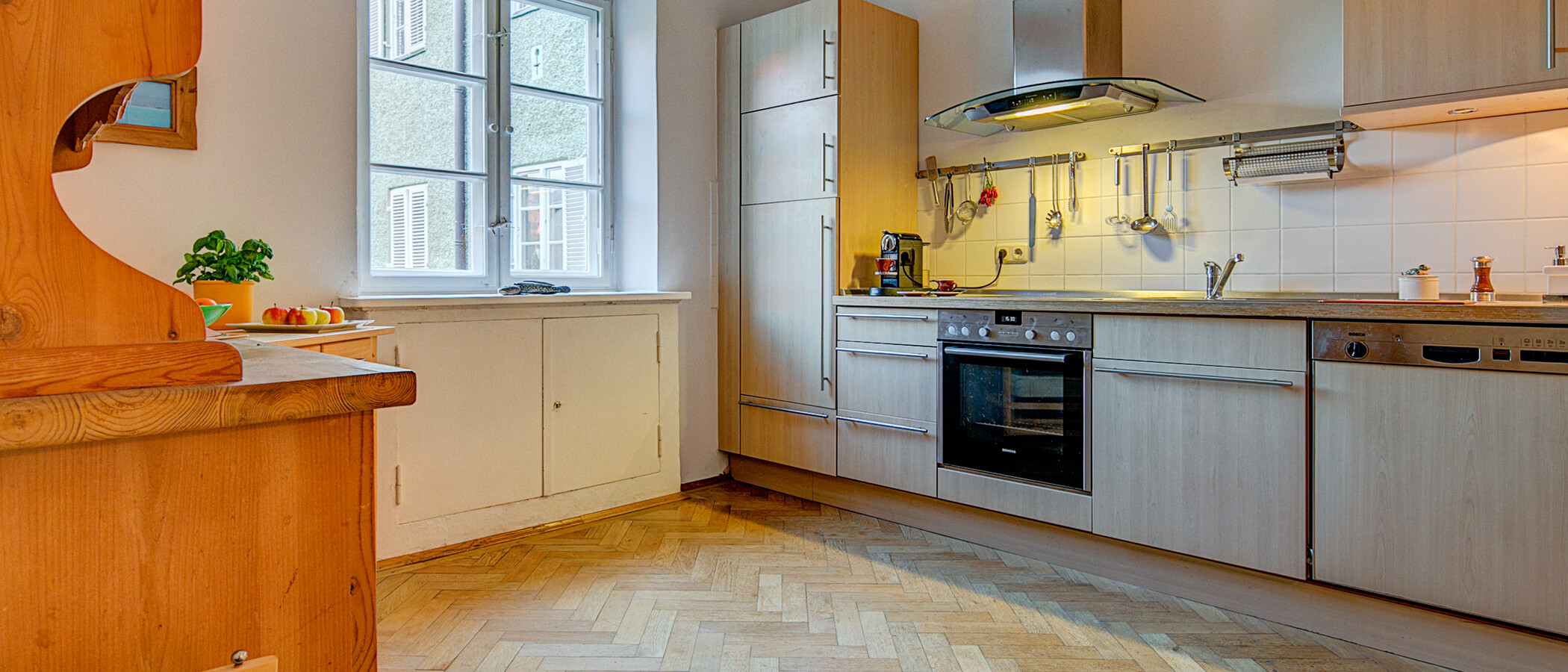 квартира München Moosach 02 кухня 2354