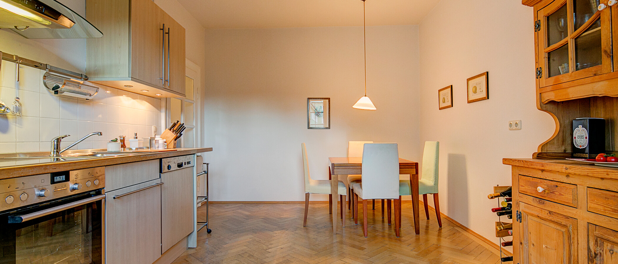 квартира München Moosach 03 кухня 2354