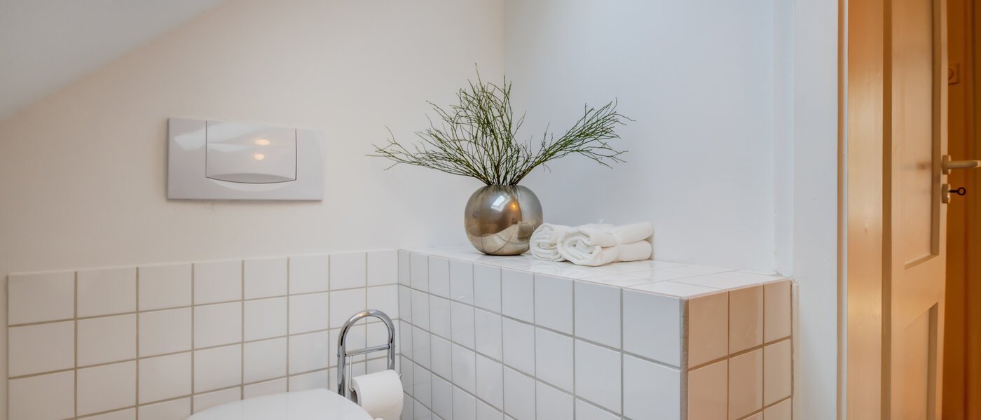 квартира München Solln 01 гостевой туалет 2378