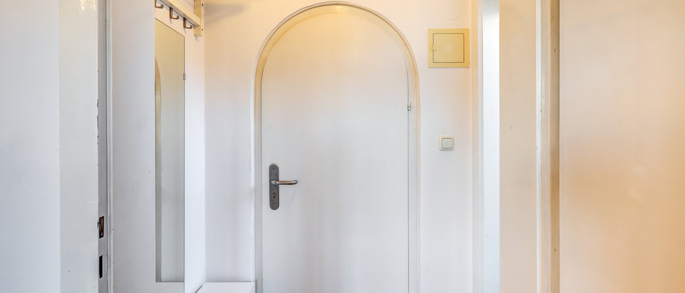 квартира München Sendling-Westpark 01 коридор 2380