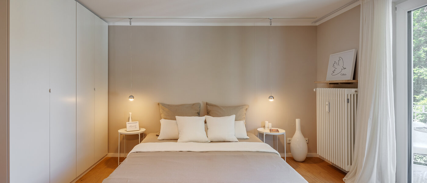 квартира München Schwabing (links der Leopoldstraße) 03 спальная комната 2407