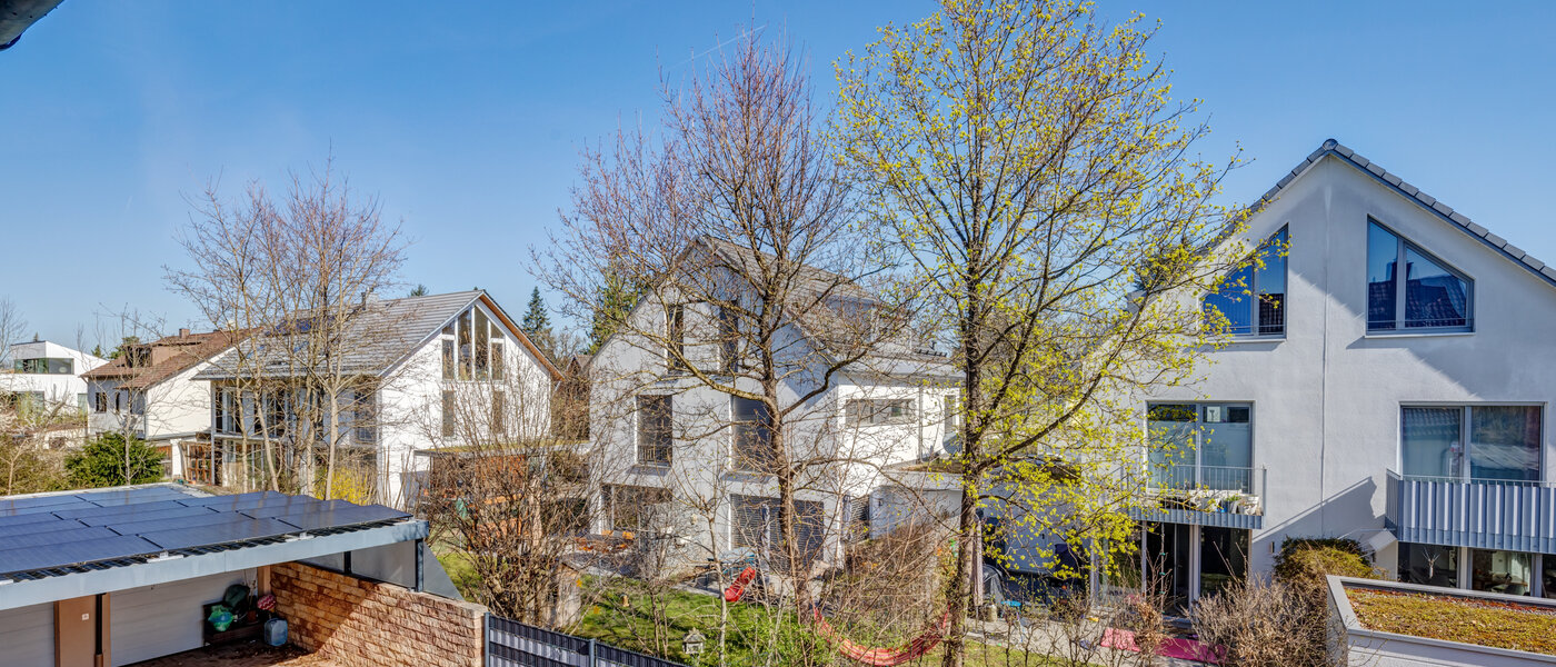 квартира München Waldperlach 01 вид из окна 2539