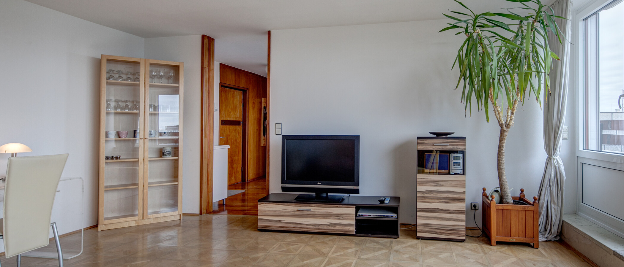 мансардная квартира München Maxvorstadt 03 гостиная 255