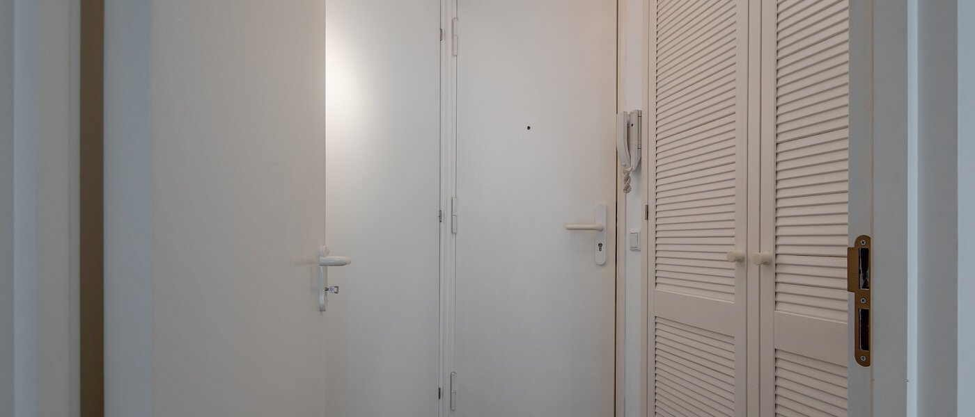 квартира München Milbertshofen 02 коридор 2558