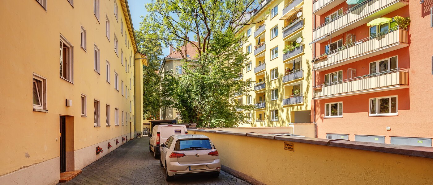 квартира München Schwabing-West (rund um den Hohenzollernplatz) 02 внутренний двор  2568