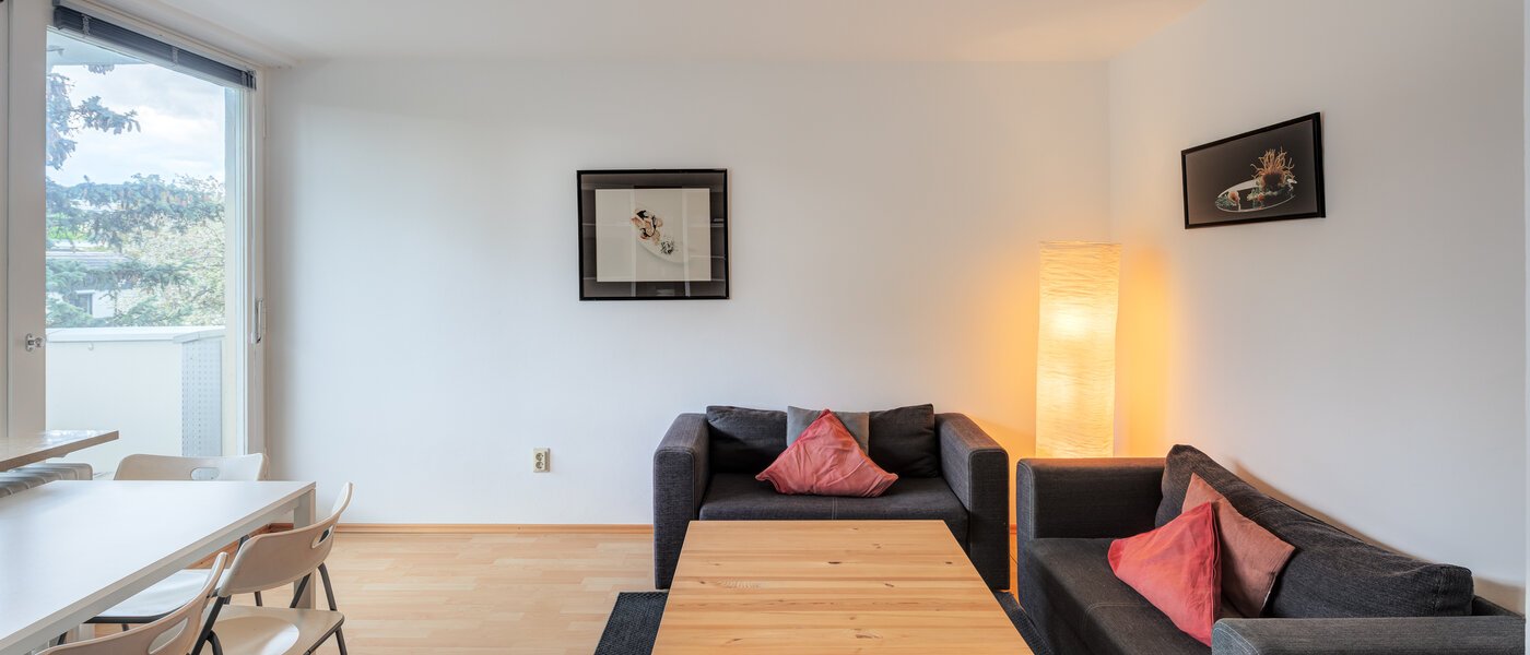 квартира München Schwabing-Nord (zw. Belgrad- & Leopoldstraße) 02 гостиная 2635