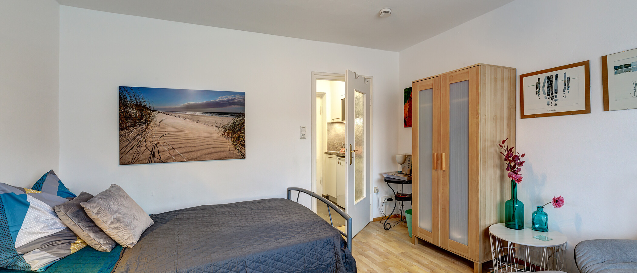 квартира München Neuhausen 01 жилое пространство 2682