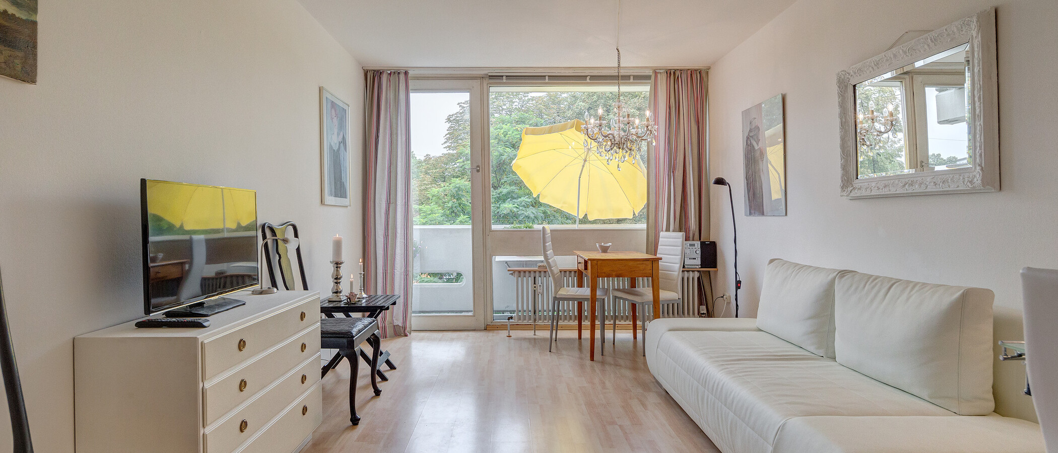 квартира München Schwabing (links der Leopoldstraße) 02 гостиная 2684