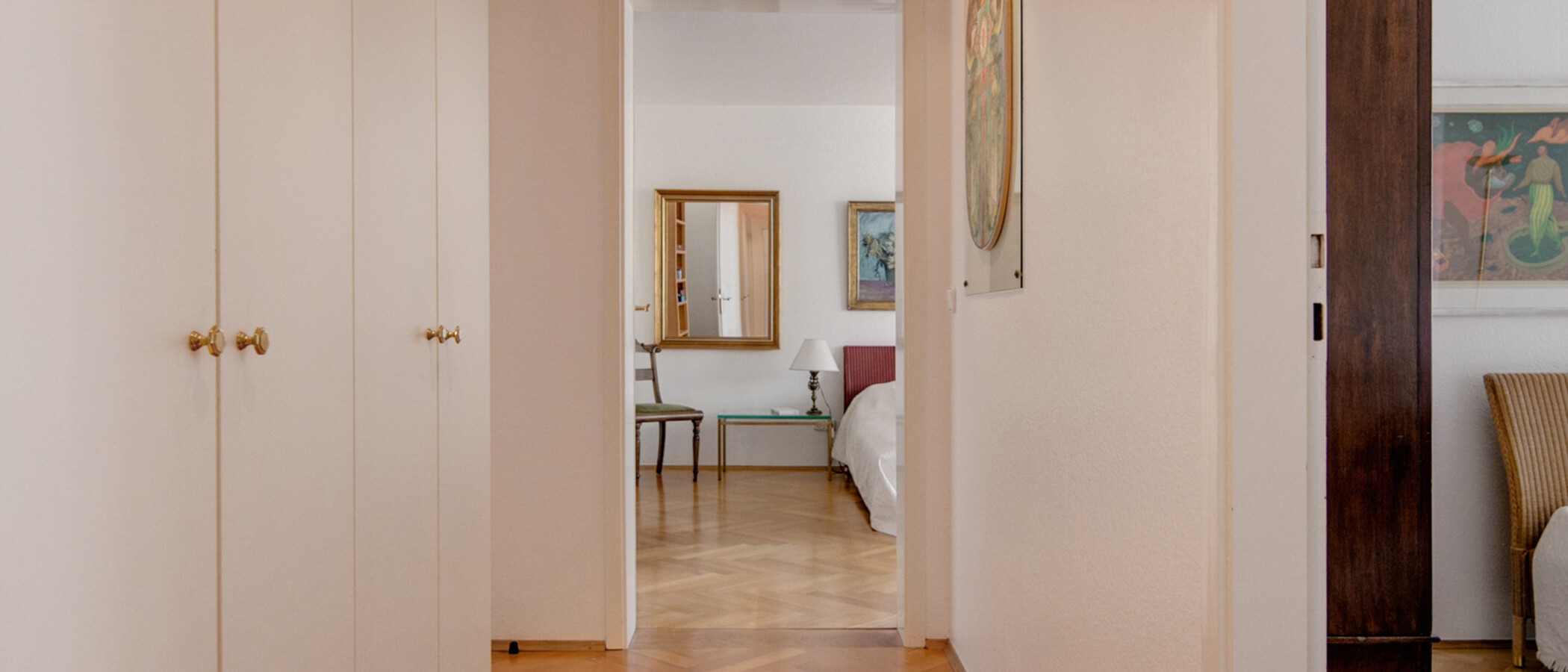 мансардная квартира München Schwabing (rechts der Leopoldstraße) 04 коридор 2693