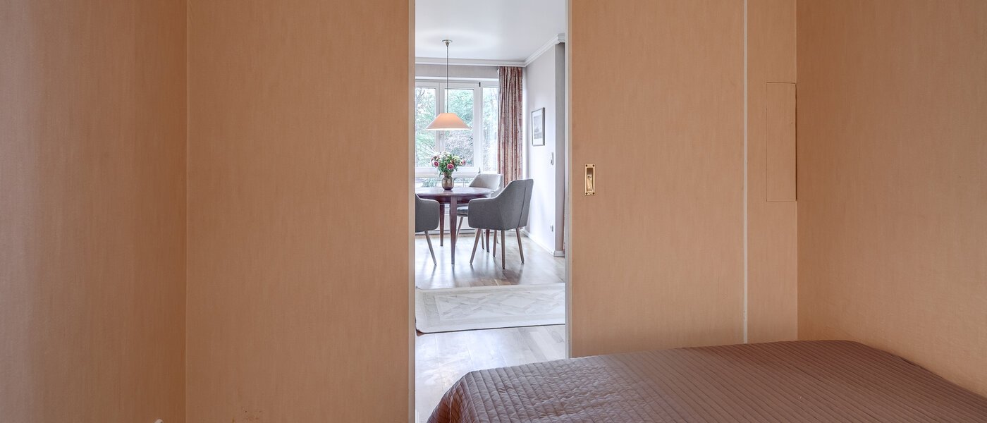 квартира München Schwabing (rechts der Leopoldstraße) 02 зона для сна 2699