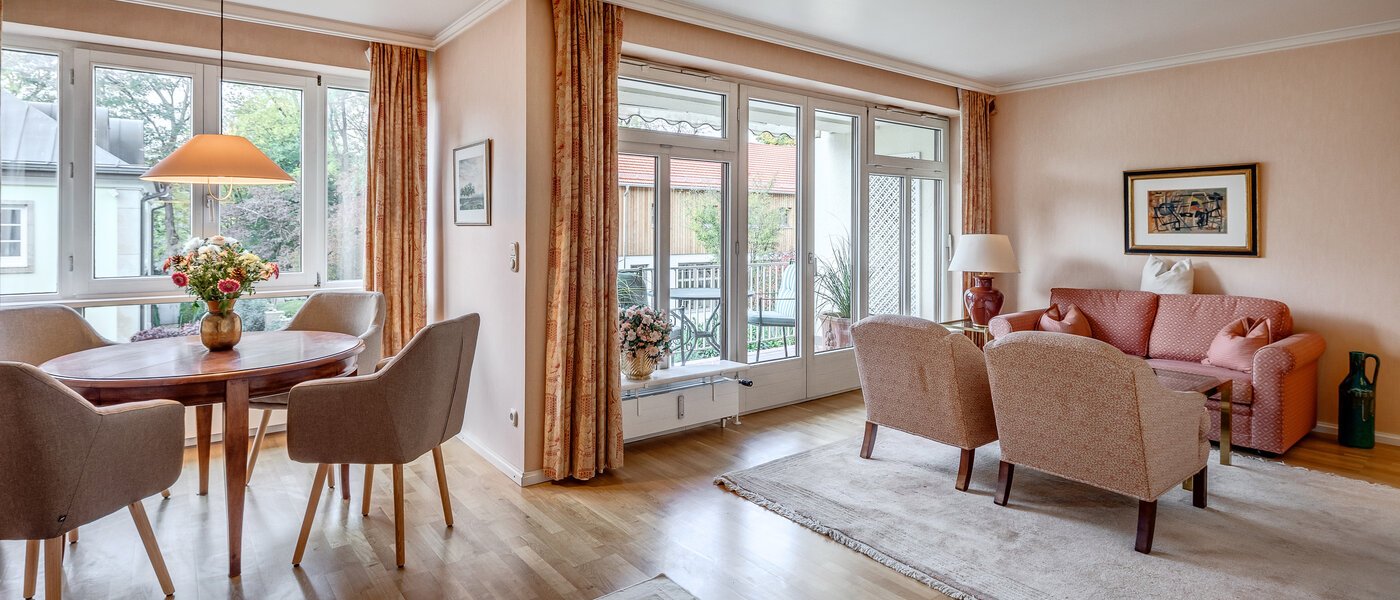 квартира München Schwabing (rechts der Leopoldstraße) 01 жилое пространство 2699